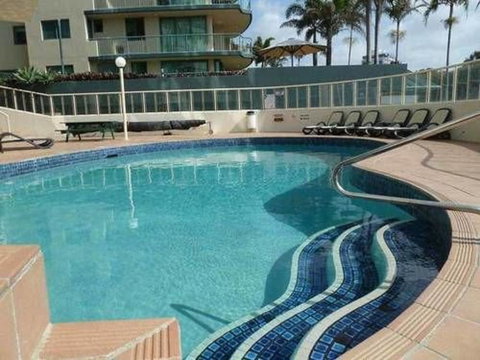 Beachfront Towers - Holiday Sunshine Coast 0