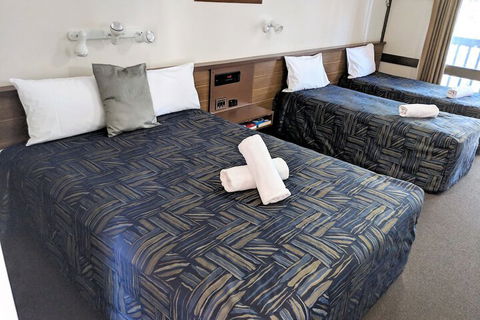 Miners Lodge Motor Inn - Sunshine Coast Tourism 7