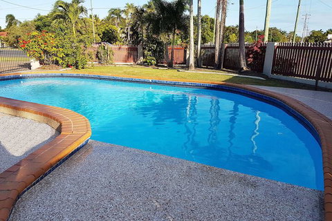 Miners Lodge Motor Inn - Sunshine Coast Tourism 2