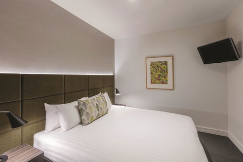 Adina Apartment Hotel Melbourne - Holiday Sunshine Coast 6
