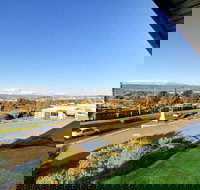 Tamar River Villas - Holiday Sunshine Coast