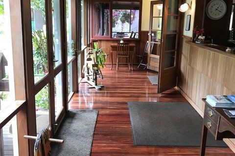 Forest Lodge Resort - Holiday Sunshine Coast 2