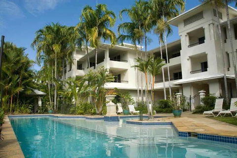 Mandalay Luxury Beachfront Apartments - Sunshine Coast Tourism 2