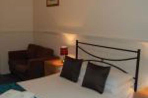 Jubilee Motor Inn - Holiday Sunshine Coast 0