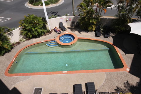 Aruba Beach Resort - Sunshine Coast Tourism 5