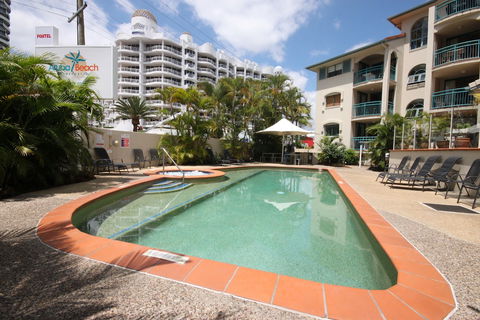 Aruba Beach Resort - Sunshine Coast Tourism 4