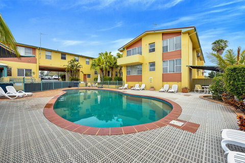 Oxley Cove Apartments - Holiday Sunshine Coast 3