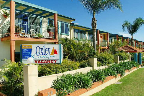 Oxley Cove Apartments - Holiday Sunshine Coast 1