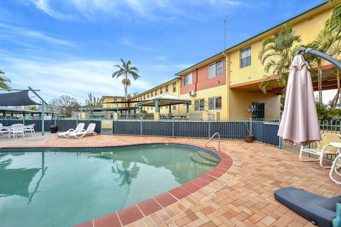 Oxley Cove Apartments - Holiday Sunshine Coast 2