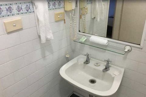 Oxley Cove Apartments - Holiday Sunshine Coast 7