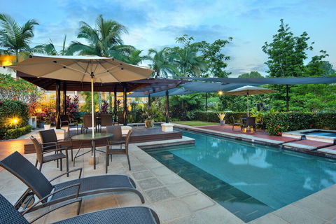 The Mediterranean Port Douglas - Sunshine Coast Tourism 3