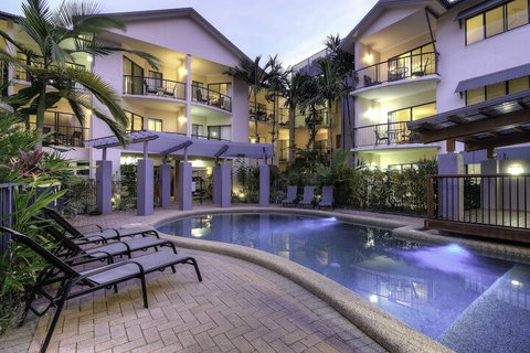 Bay Villas Resort - Holiday Sunshine Coast 4