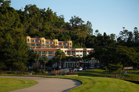 Shingley Beach Resort - Holiday Sunshine Coast 2