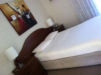 Mollymook Paradise Haven Motel - Sunshine Coast Tourism 5