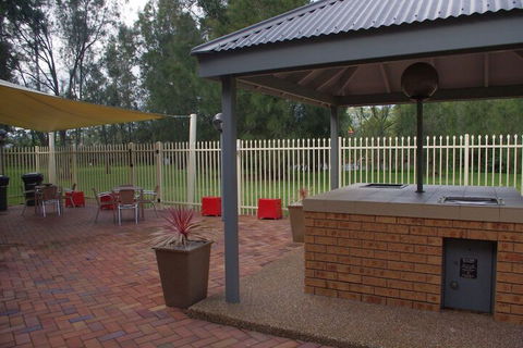 Galaxy Motel - Holiday Sunshine Coast 1