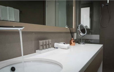 The Rye Hotel - One Four Nelson - Sunshine Coast Tourism 3