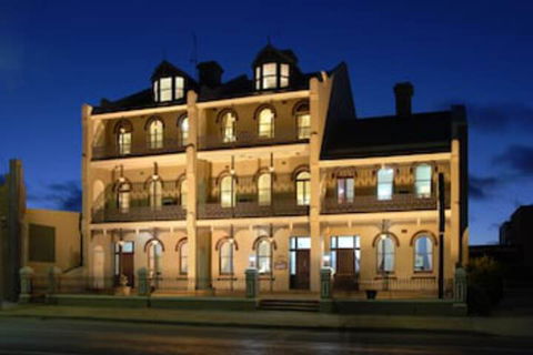 Alpine Heritage Motel - Holiday Sunshine Coast 0