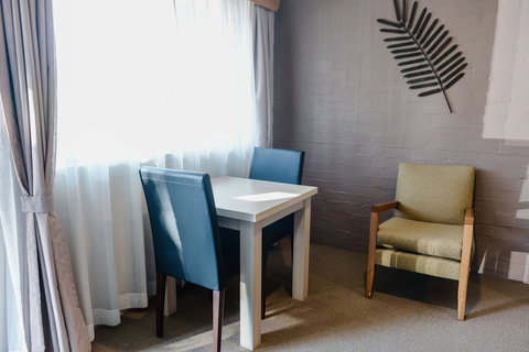 Balan Village Motel - Holiday Sunshine Coast 3