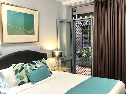 Mariners Court Hotel - Holiday Sunshine Coast 2