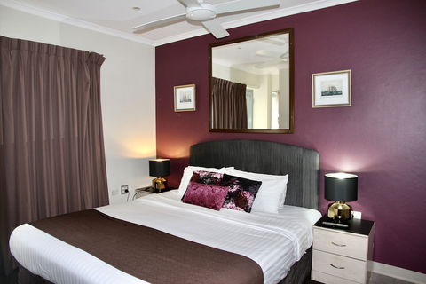 Mariners Court Hotel - Holiday Sunshine Coast 6