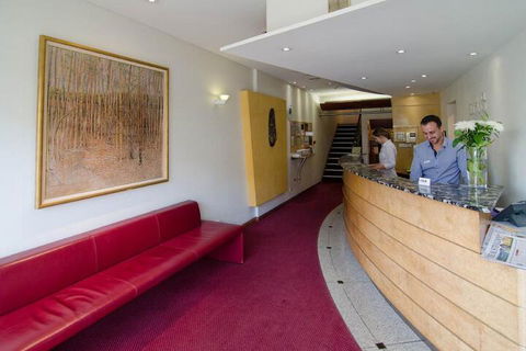 Arts Hotel - Holiday Sunshine Coast 4