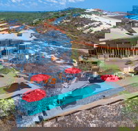 The Berkeley River Lodge - Sunshine Coast Tourism