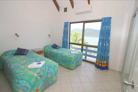 Coral Point Lodge - Holiday Sunshine Coast 5