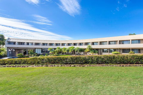 Mercure Charlestown - Holiday Sunshine Coast 3