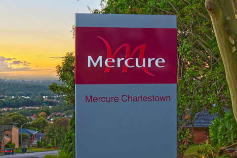 Mercure Charlestown - Holiday Sunshine Coast 4