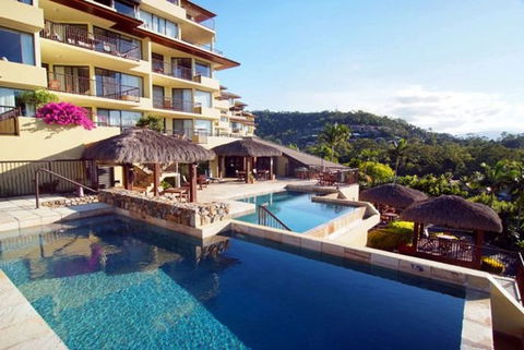 At Water's Edge Resort - Holiday Sunshine Coast 3