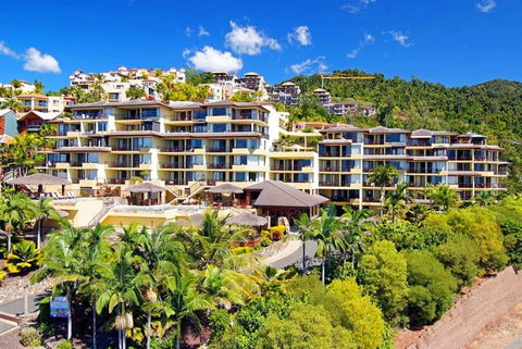 At Water's Edge Resort - Holiday Sunshine Coast 1