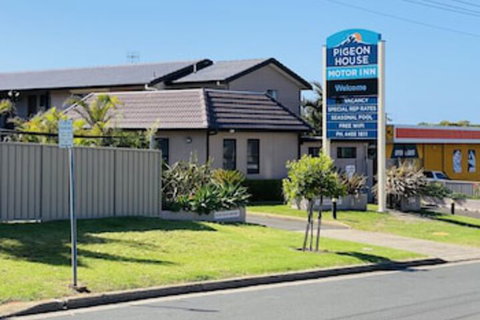 Pigeon House Motor Inn - Holiday Sunshine Coast 0