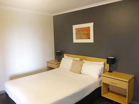 Frontier Darwin Hotel - Sunshine Coast Tourism 5