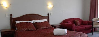 Elite Motor Inn - Holiday Sunshine Coast 6