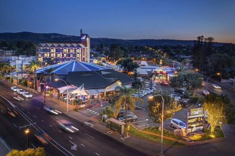 Arkaba Hotel - Holiday Sunshine Coast 0