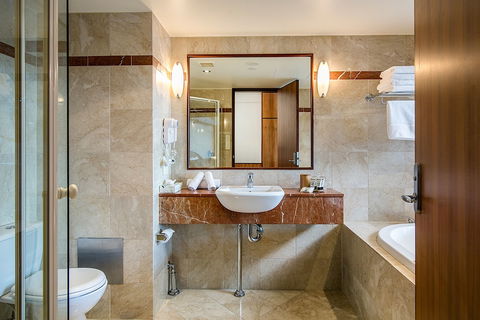 Arkaba Hotel - Holiday Sunshine Coast 6
