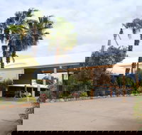 Albert Park Motor Inn - Holiday Sunshine Coast