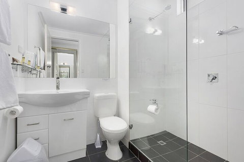 Beachfront Voyager Motor Inn - Holiday Sunshine Coast 4