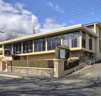 Commodore Regent - Holiday Sunshine Coast