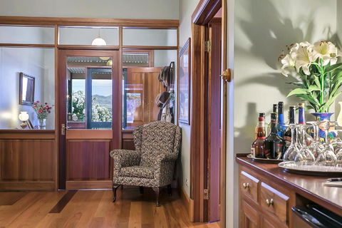 Abbotsford Country House - Holiday Sunshine Coast 1