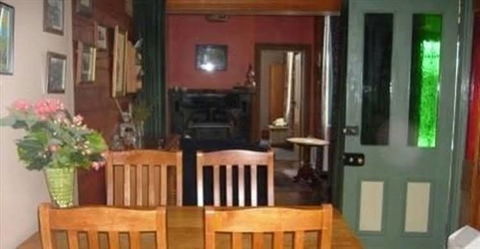 McIntosh Cottages - Sunshine Coast Tourism 0