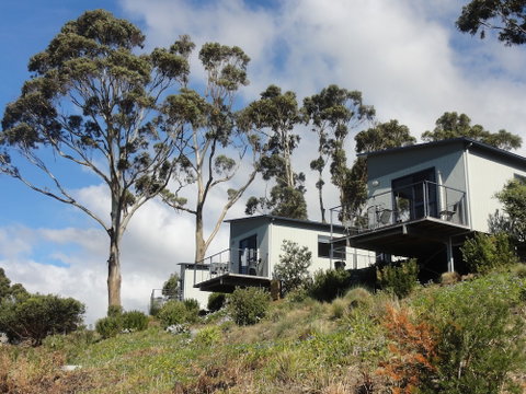 Swansea Beach Chalets - Sunshine Coast Tourism 1
