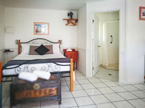 Chillagoe Cabins & Tours - Holiday Sunshine Coast 5