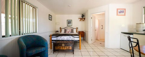 Chillagoe Cabins & Tours - Holiday Sunshine Coast 2