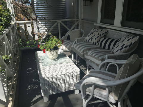 Holmwood Guesthouse - Sunshine Coast Tourism 0
