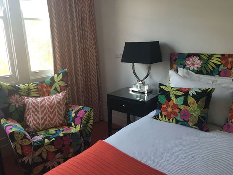 Holmwood Guesthouse - Sunshine Coast Tourism 6