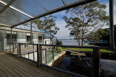 Risby Cove - Sunshine Coast Tourism 3