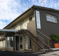 Golden Shores Airport Motel - Holiday Sunshine Coast