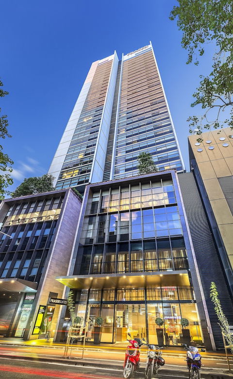 Fraser Suites Sydney - Holiday Sunshine Coast 0