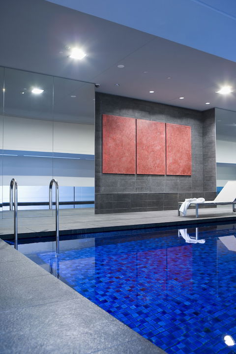 Fraser Suites Sydney - Holiday Sunshine Coast 6